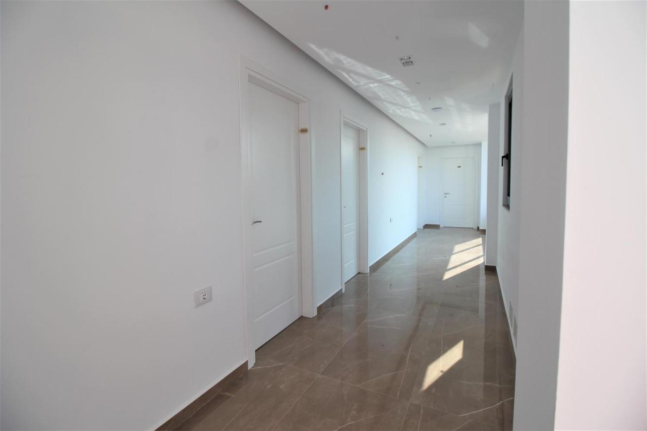 Hotel Ksamili Екстер'єр фото