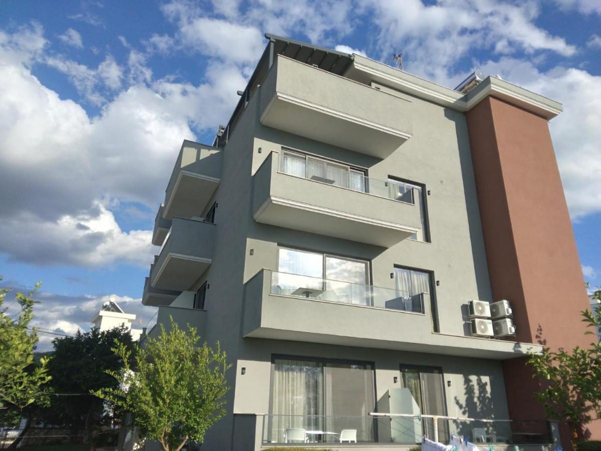 Hotel Ksamili Екстер'єр фото