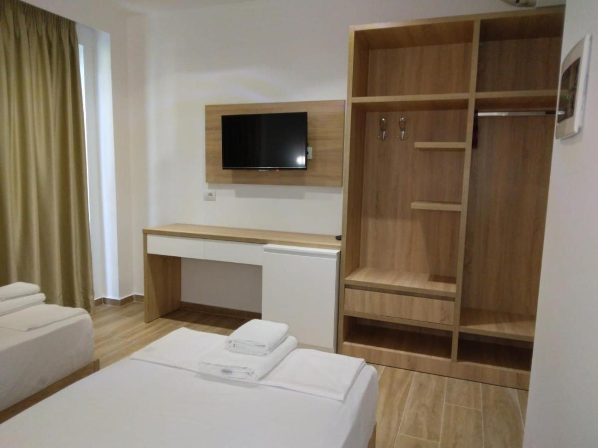 Hotel Ksamili Екстер'єр фото